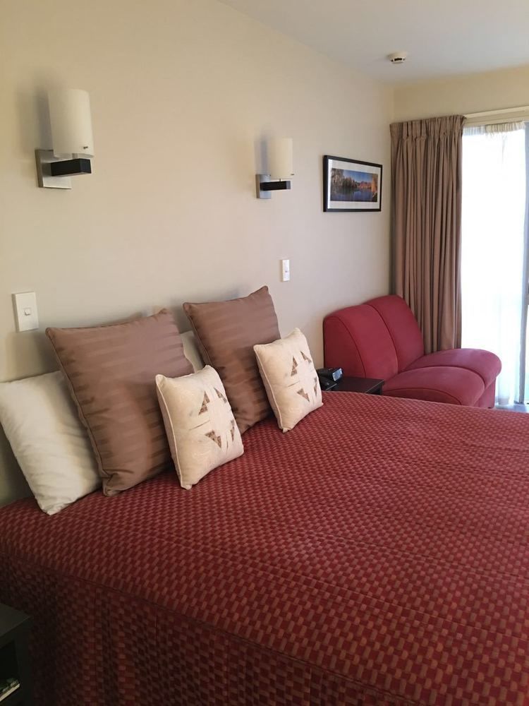 Cranford Oak 4* Christchurch